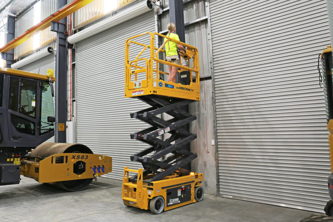 XCMG XG0807DCW Elevated Work Platform EWP / Scissor Lift 8m EWP for